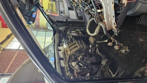 Auto-Repair-Broken-Arrow-9